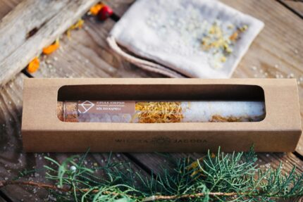 Czule Cieplo Fiolka Wilcza Jagoda